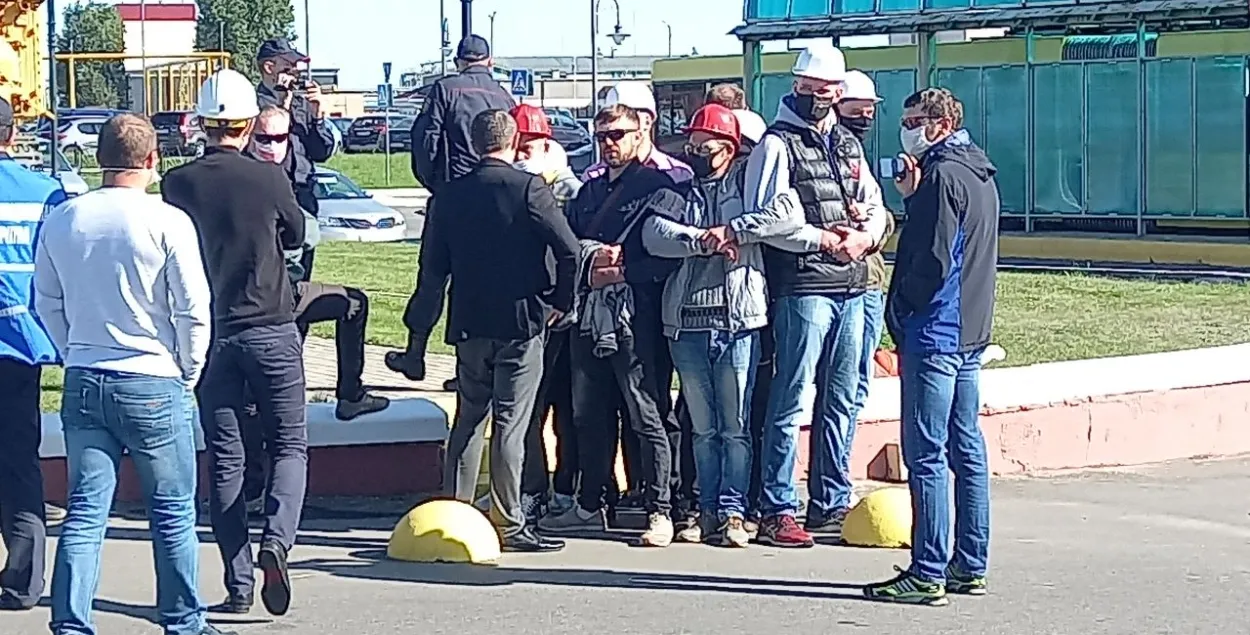 На "Беларуськаліі" міліцыя затрымала 22 чалавекі