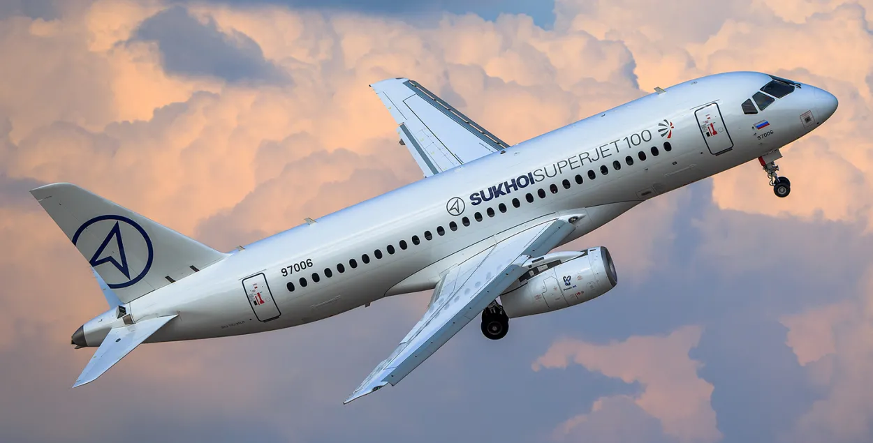 "Сухі-Суперджэт" / Уладзіслаў Пермінаў,&nbsp;russianplanes.net

