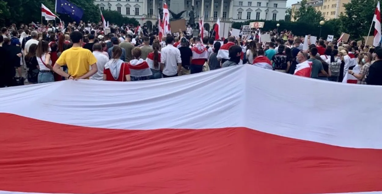 Акция в поддержку Беларуси в Варшаве / Руслан Парфёнов для Еврорадио
