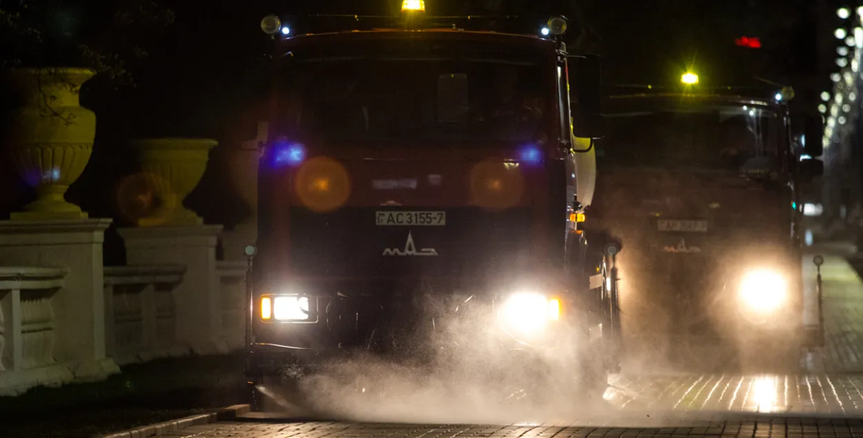 Стало известно как дезинфицируют Минск во время пандемии коронавируса
