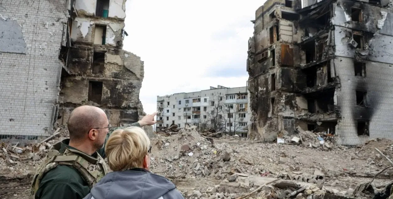 В Киевe возобновляют работу посольства, а в Харькове —  школы. 48-е утро войны