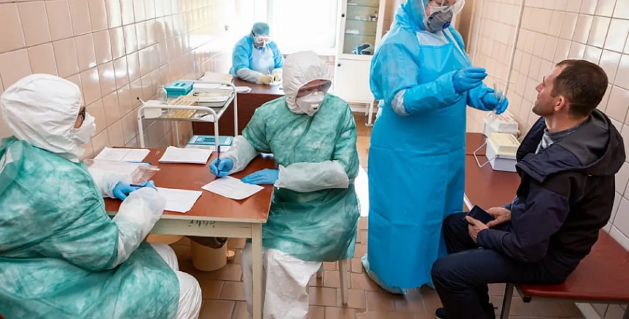 Санслужба заклікае беларусаў вярнуцца да мераў прафілактыкі каранавіруса