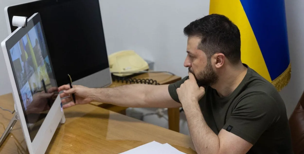 Сколько погибло гражданских, сказать сложно — Зеленский о потерях Украины
