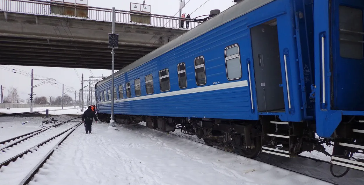 У Жлобіне сышоў з рэек вагон пасажырскага цягніка "Мінск — Запарожжа"