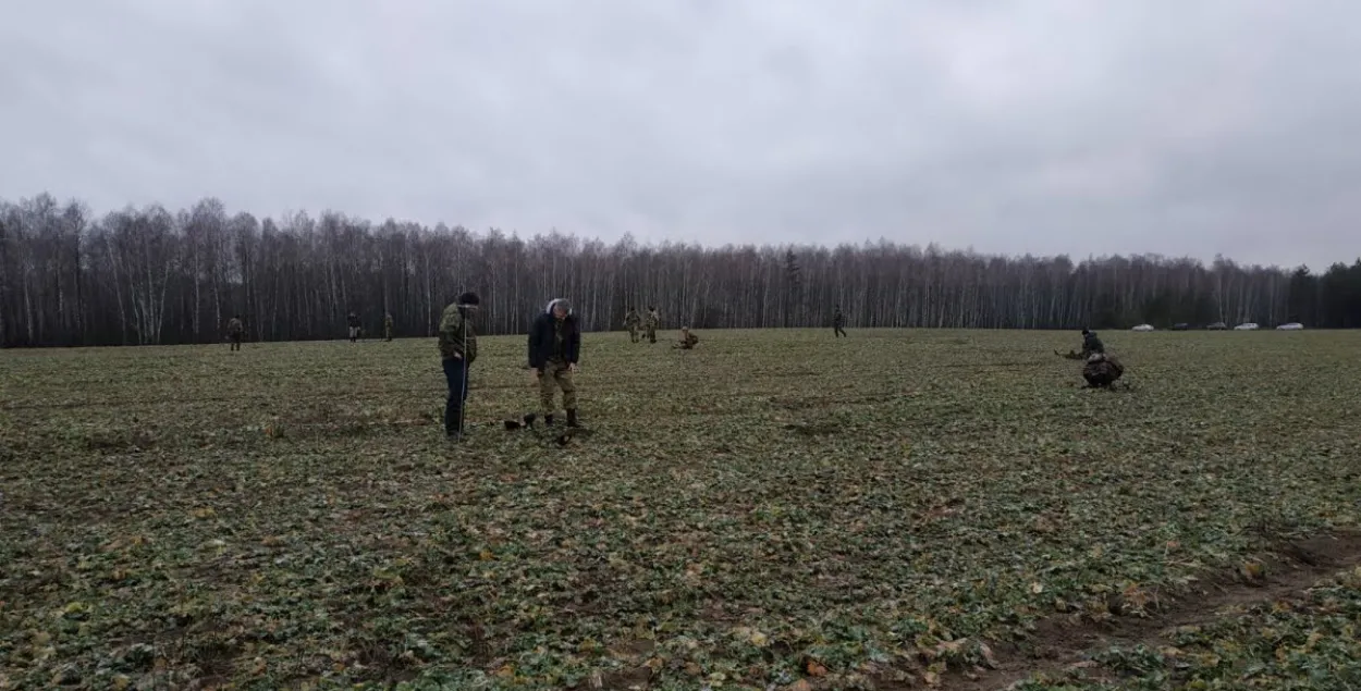 Пашукавікі "Памяці Айчыны" падчас працы