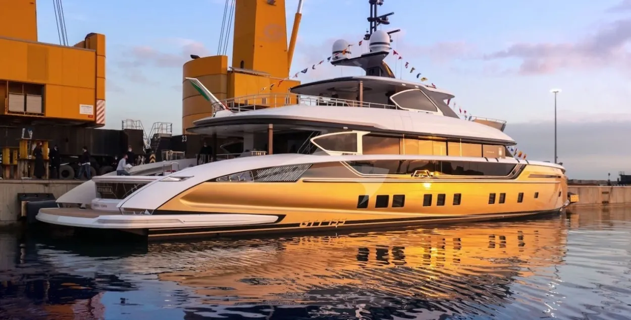 Yacht STEFANIA / charterindex.com