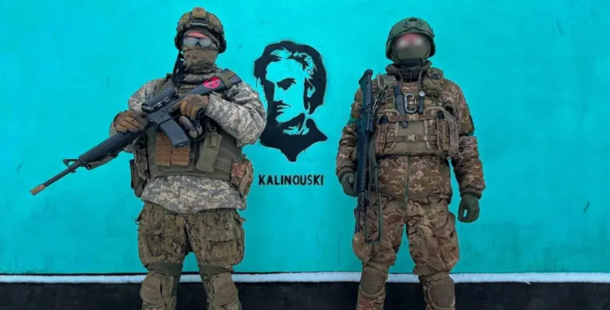 Каліноўцы і графіці ў Бахмуце, пачатак 2023 года
