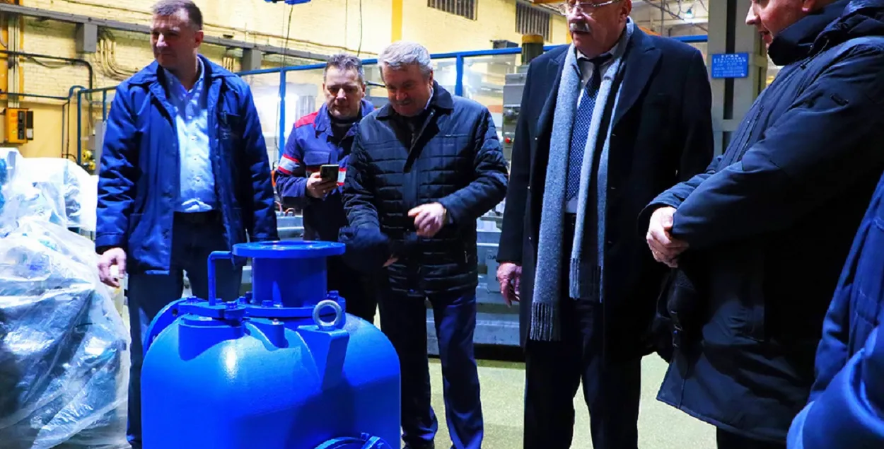 "Дэманстрацыя новага абсталявання"
