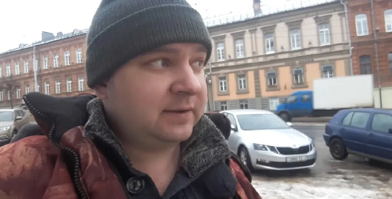 Виталий Устинович перед походом в суд
