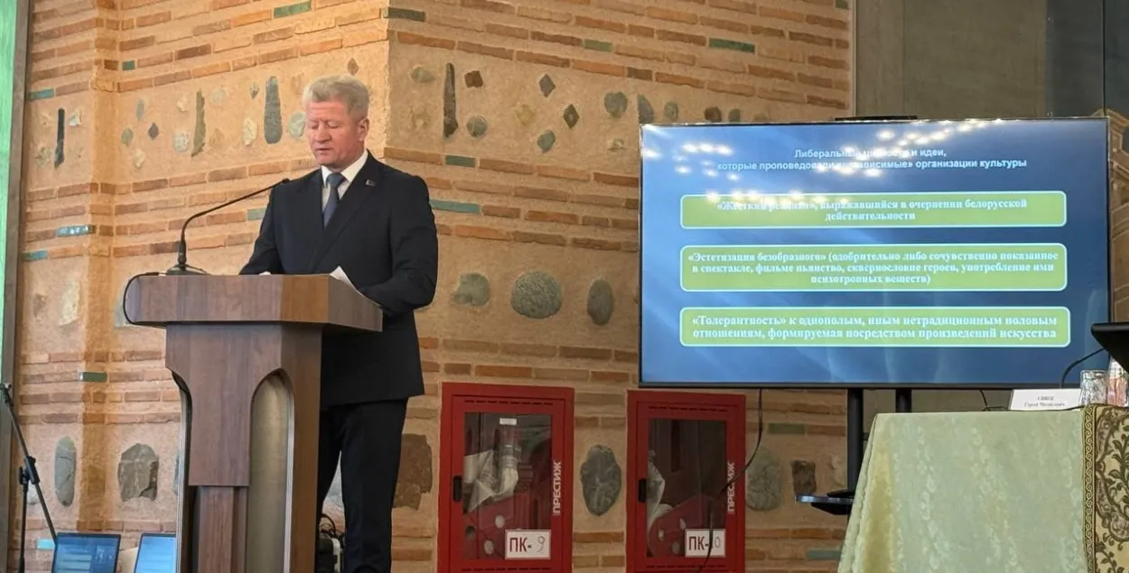 Анатолий Маркевич говорил о "страшных духовных угрозах, которые действуют подобно радиации"
