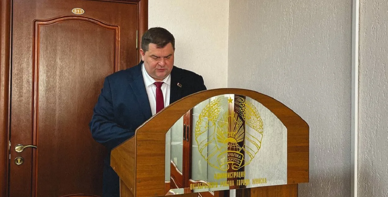 Глава района пожаловался на нехватку кадров в его администрации
