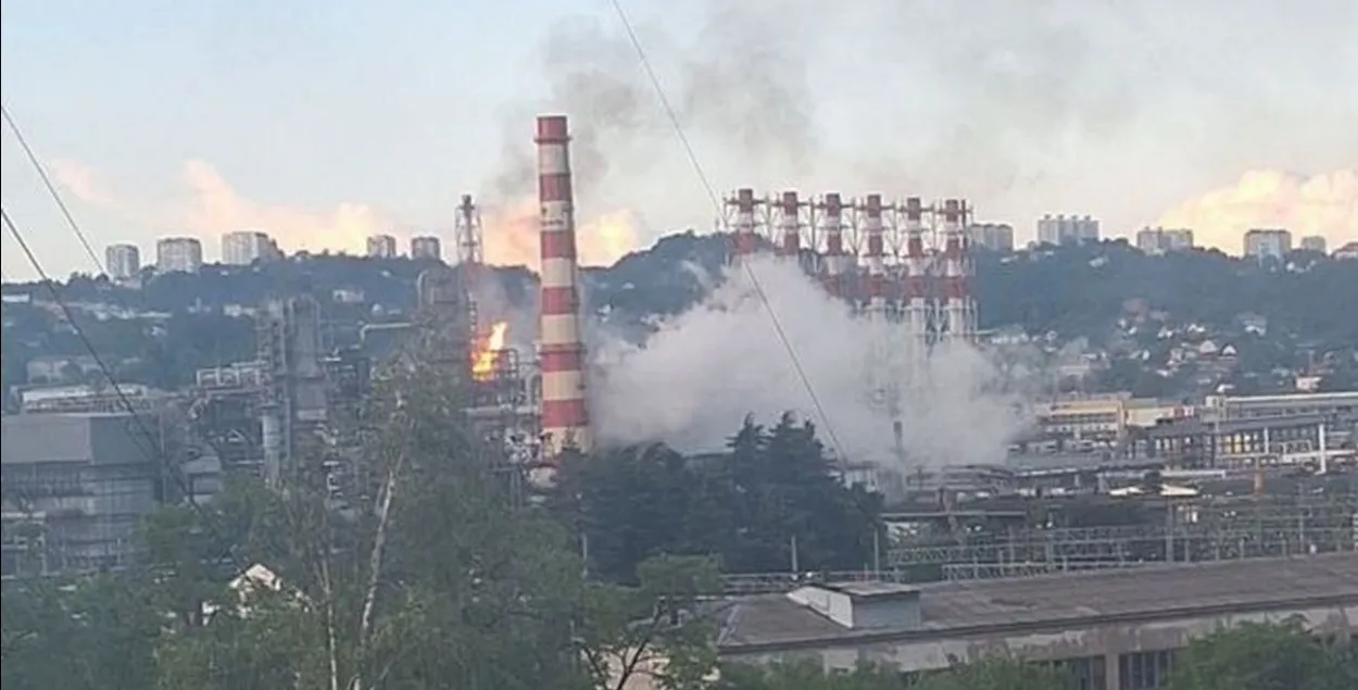Пажар на НПЗ у Туапсэ
