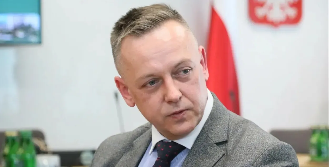 Томаш Шмидт
