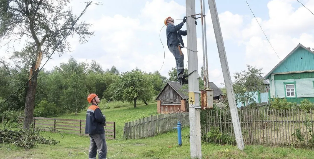 Працягваюцца аднаўленчыя работы пасля непагадзі на поўдні Беларусі
