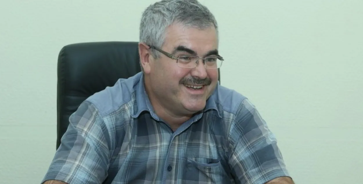 Раман Напрэеў
