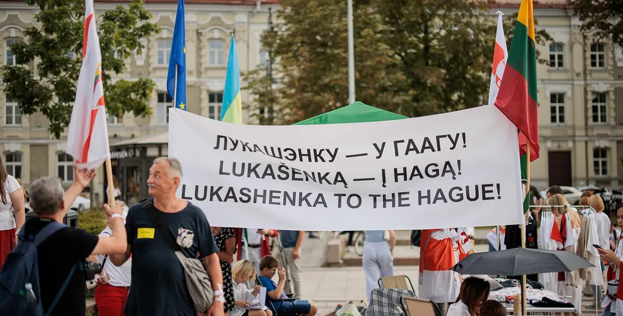 На акцыі беларусаў у Вільні, 9 жніўня 2024-га
