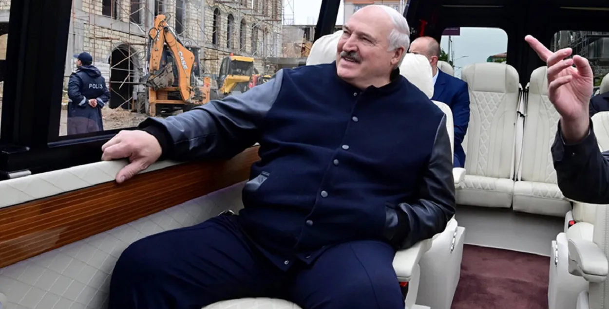 Александр Лукашенко ждет электромобиль

