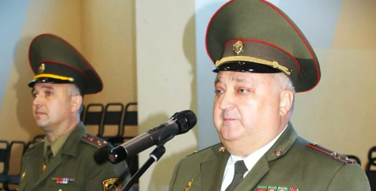 Сергей Сандалюк (справа)
