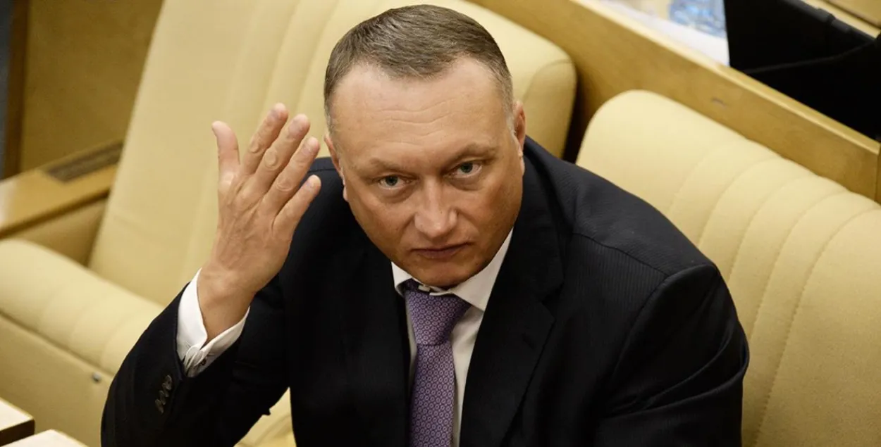 Дмитрий Савельев
