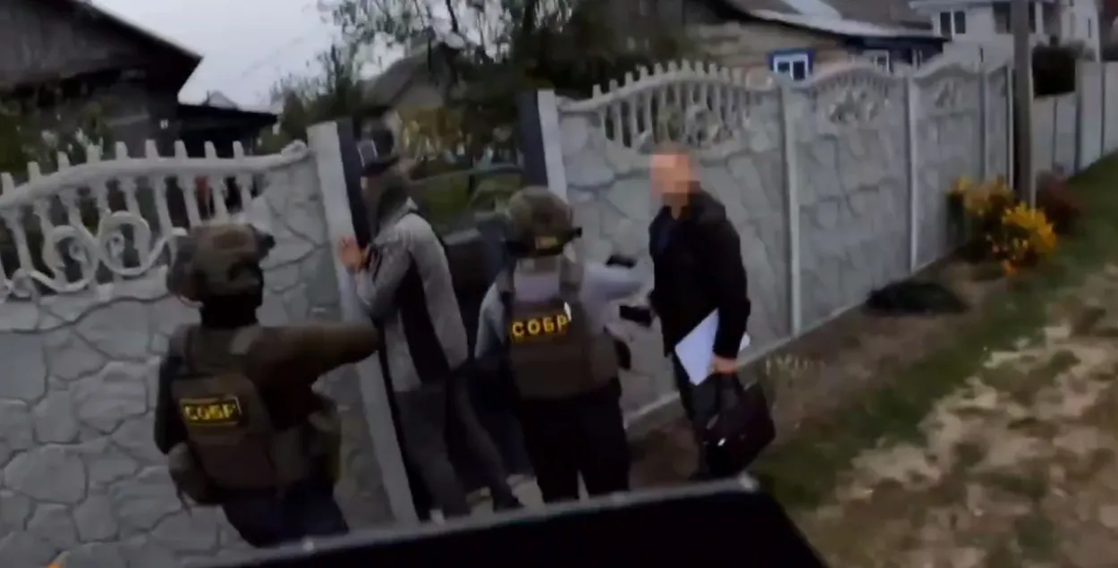 Штурм дома ў Калінкавічах
