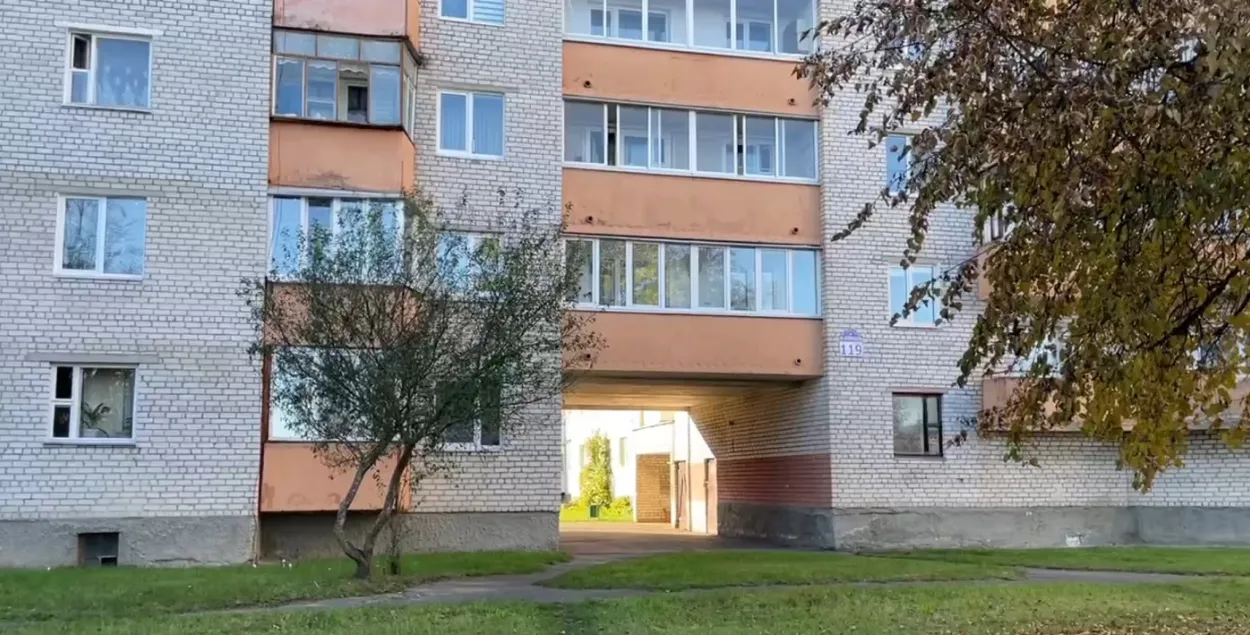 Мужчина утверждает, что стрелял "хаотично"
