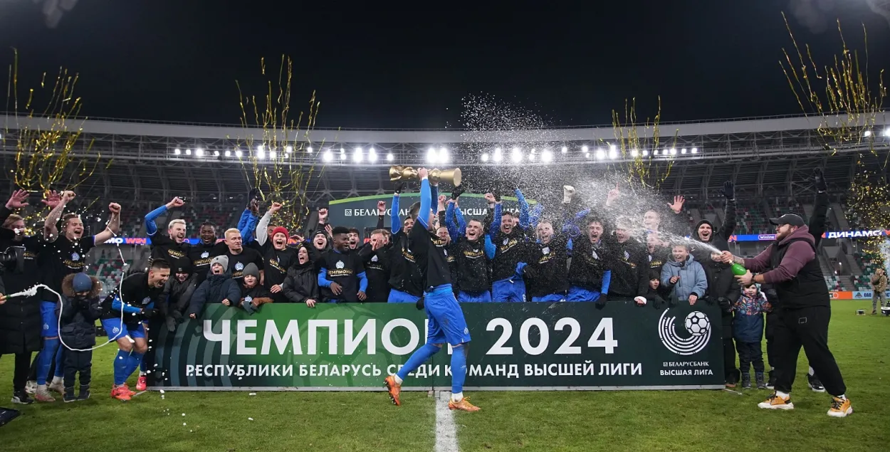 Мінскія дынамаўцы святкуюць чэмпіёнства

