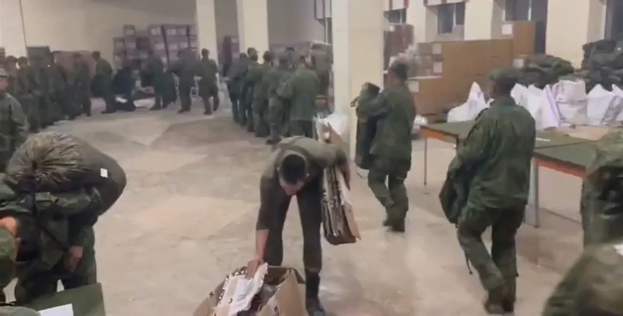 Падрыхтоўка паўночнакарэйскіх салдат для адпраўкі ва Украіну
