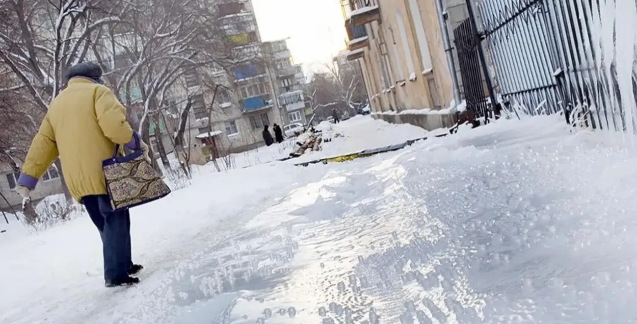 Гололед, иллюстративное фото
