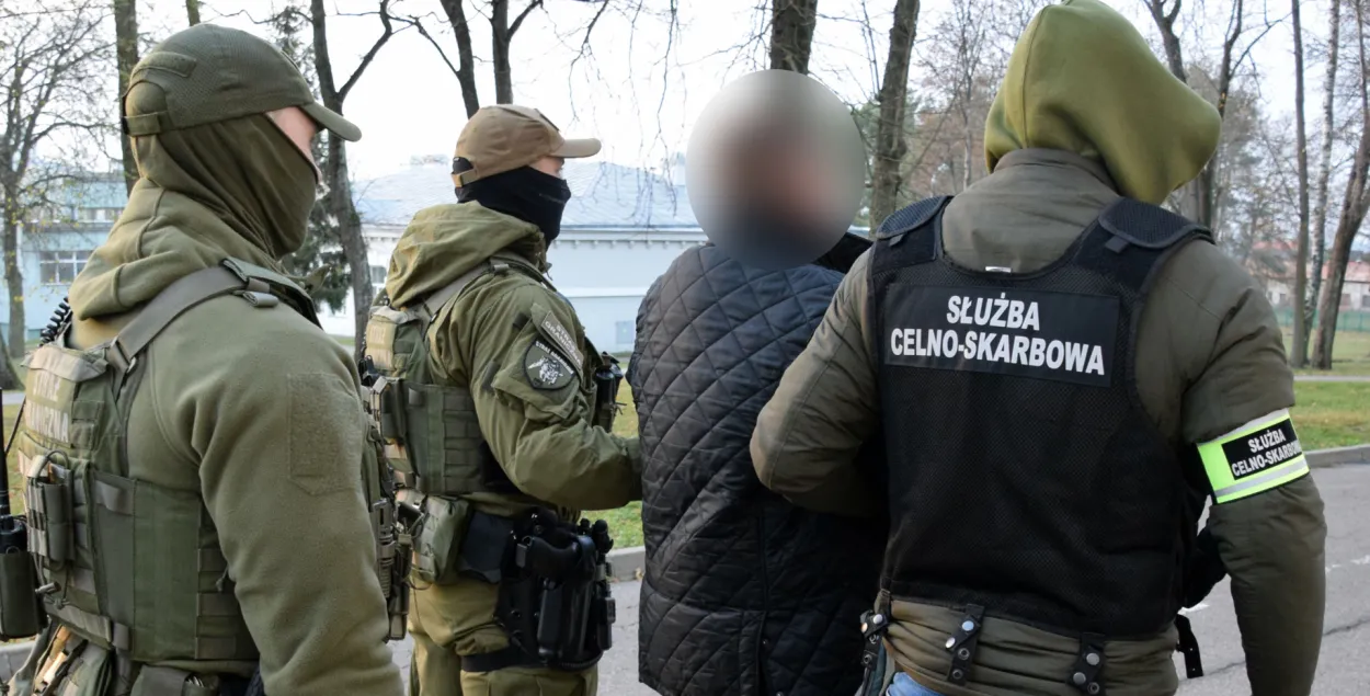 У Польшчы перакрылі канал кантрабанды беларускіх цыгарэтаў
