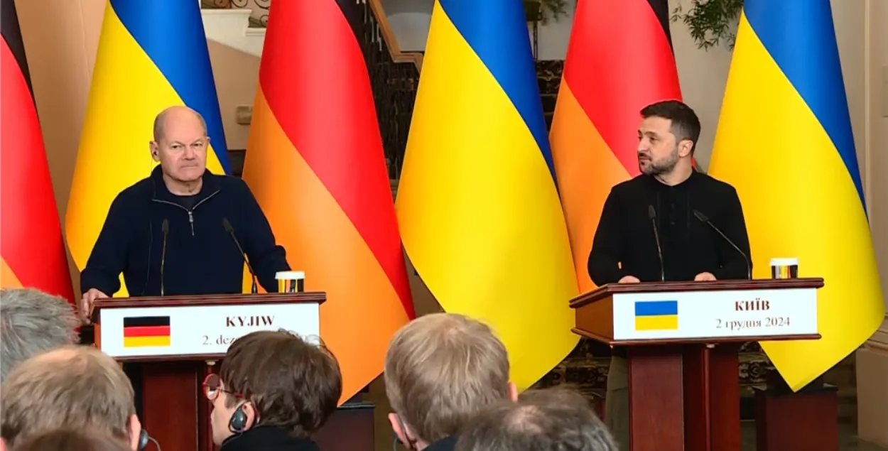 Олаф Шольц і Уладзімір Зяленскі
