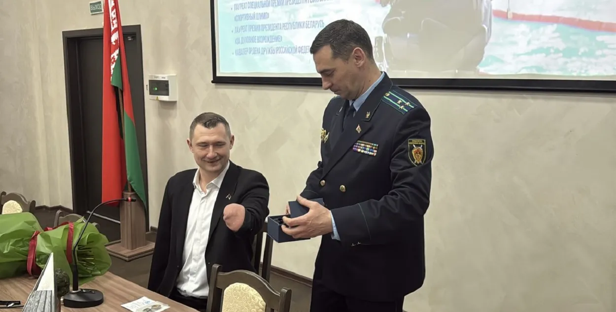 Аляксей Талай працягвае збіраць гуманітарку для Данбаса
