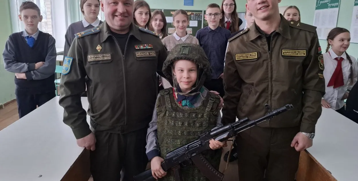 Идет борьба за белорусскую молодежь
