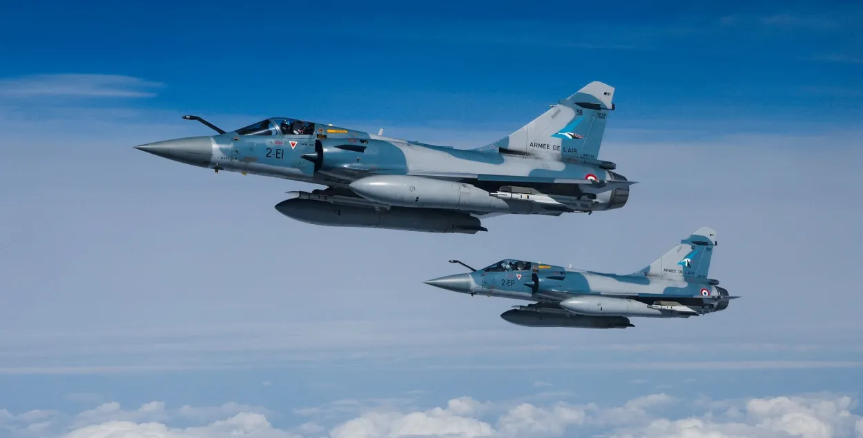 Mirage 2000 —&nbsp;"ўдарная платформа для разнастайнага дальнабойнага ўзбраення"
