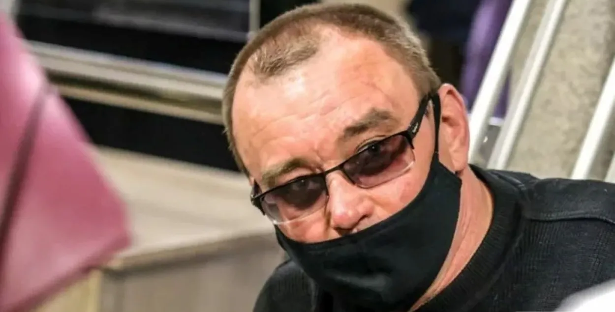 Мужчыну без нагі асудзілі на 4 гады за "садзейнічанне экстрэмісцкай дзейнасці"

