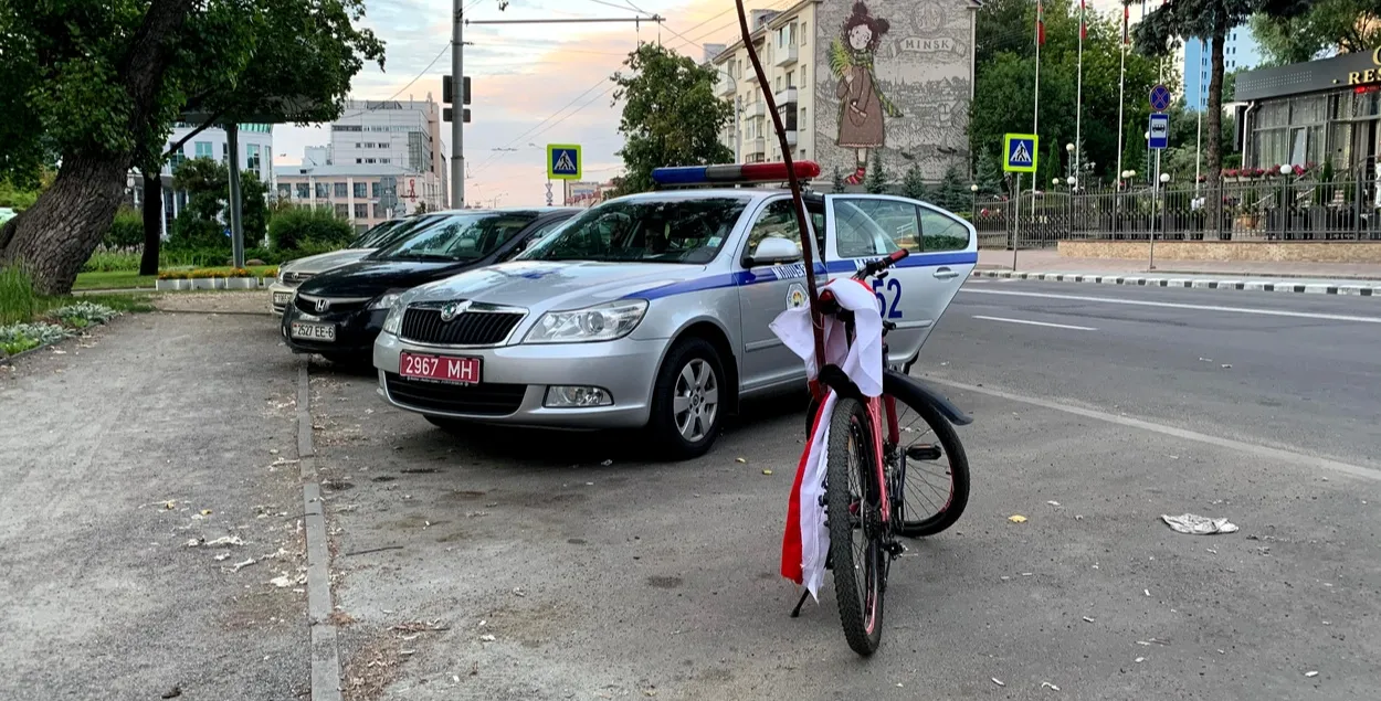 Аб’ём выкідаў расце
