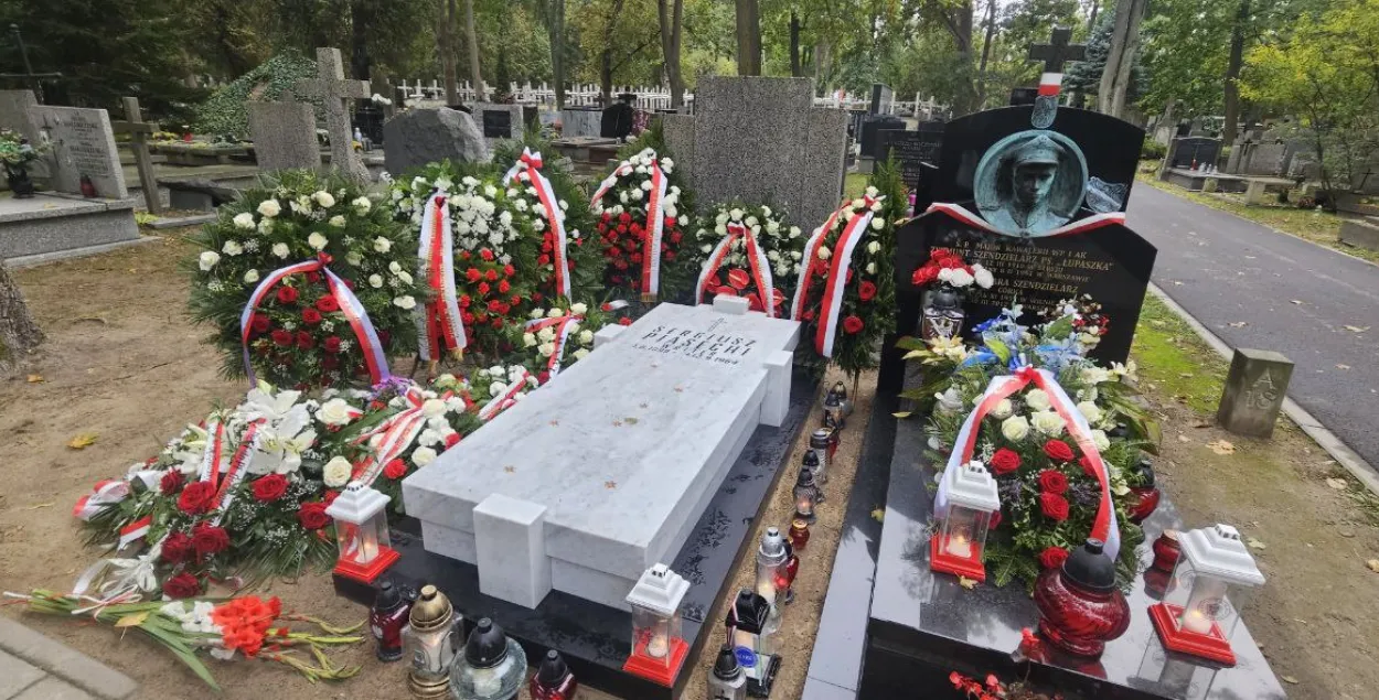 Могила Сергея Пясецкого в Варшаве
