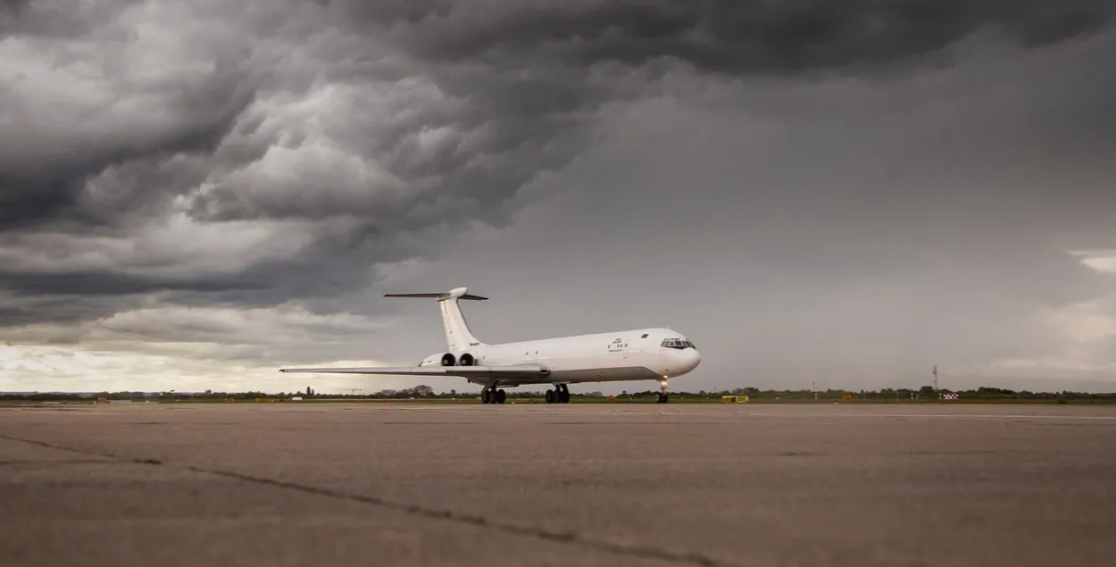 В схеме поставок участвует беларусская транспортная компания Rada Airlines
