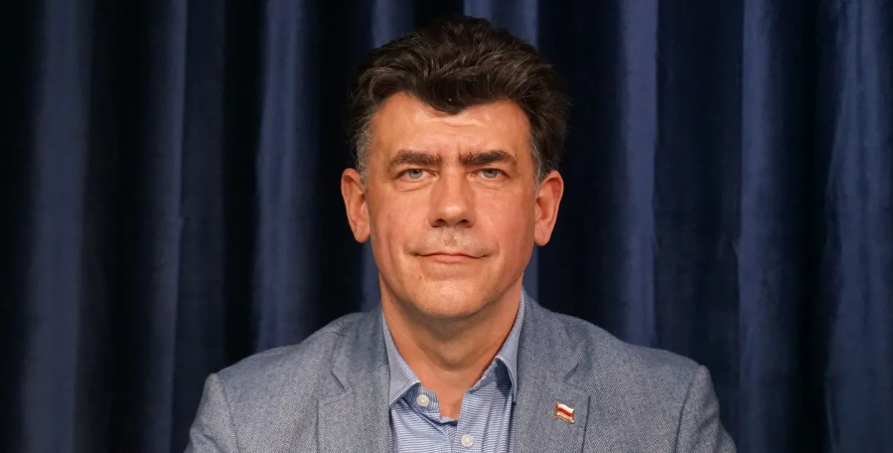 Павел Усаў
