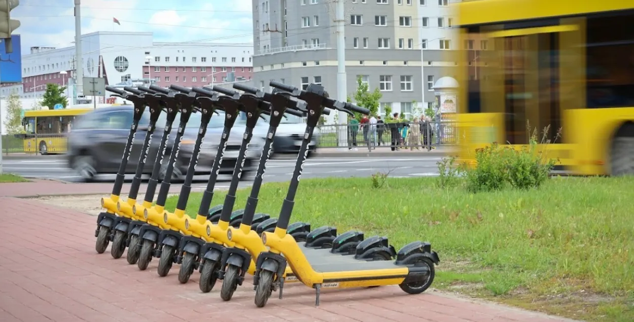 Шэрынгавыя самакаты ў Мінску
