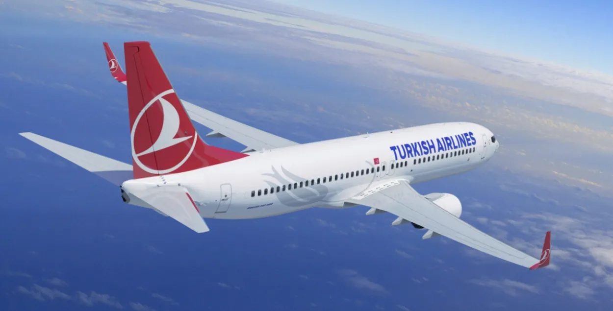 Самалёт Turkish Airlines
