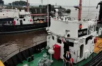 Рыбалоўныя суда ў Расіі / Завод імя Кастрычніцкай рэвалюцыі
