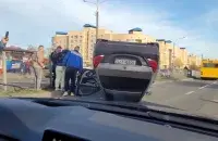 "Майбах" перавярнуўся ў Мінску
