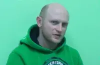 Аляксандр Касцевіч пасля затрымання / Скрыншот з відэа БТ
