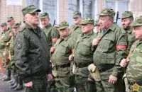 Аляксандр Вальфовіч з "апалчэнцамі" / t.me/modmilby
