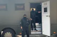 Мінскія амапаўцы і аўтазак / З архіву Еўрарадыё
