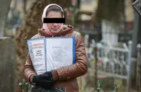 Жанчына просіць грошы на лячэнне дзіцяці / vk.com/pobirushki
