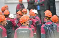 Workers of Belaruskali discussing the strike, August 2020 / Euroradio