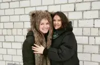 Вікторыя Міронцава з сястрой пасля вызвалення / Instagram-акаўнт Анастасіі Міронцавай
