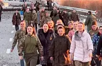 Украінкі, вызваленыя з палону / Бі-Бі-Сі
