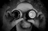 МУС прапаноўвае негалосна пасачыць за грошы кліента, ілюстрацыйнае фота

